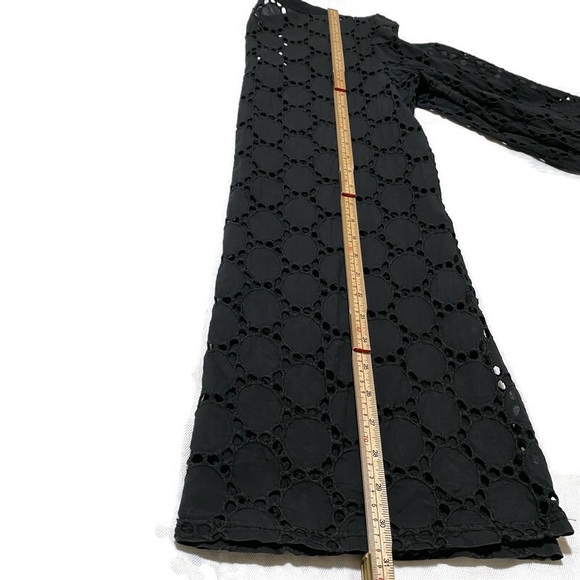 JORDAN TAYLOR EYELET TUNIC DRESS - Picture 7 of 9